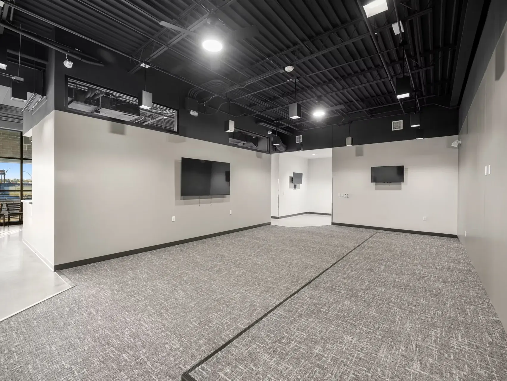 Commercial Interior Gallery - Image 4