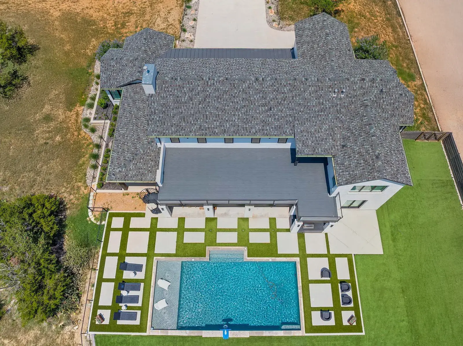 Residential Exterior Gallery - Image 10
