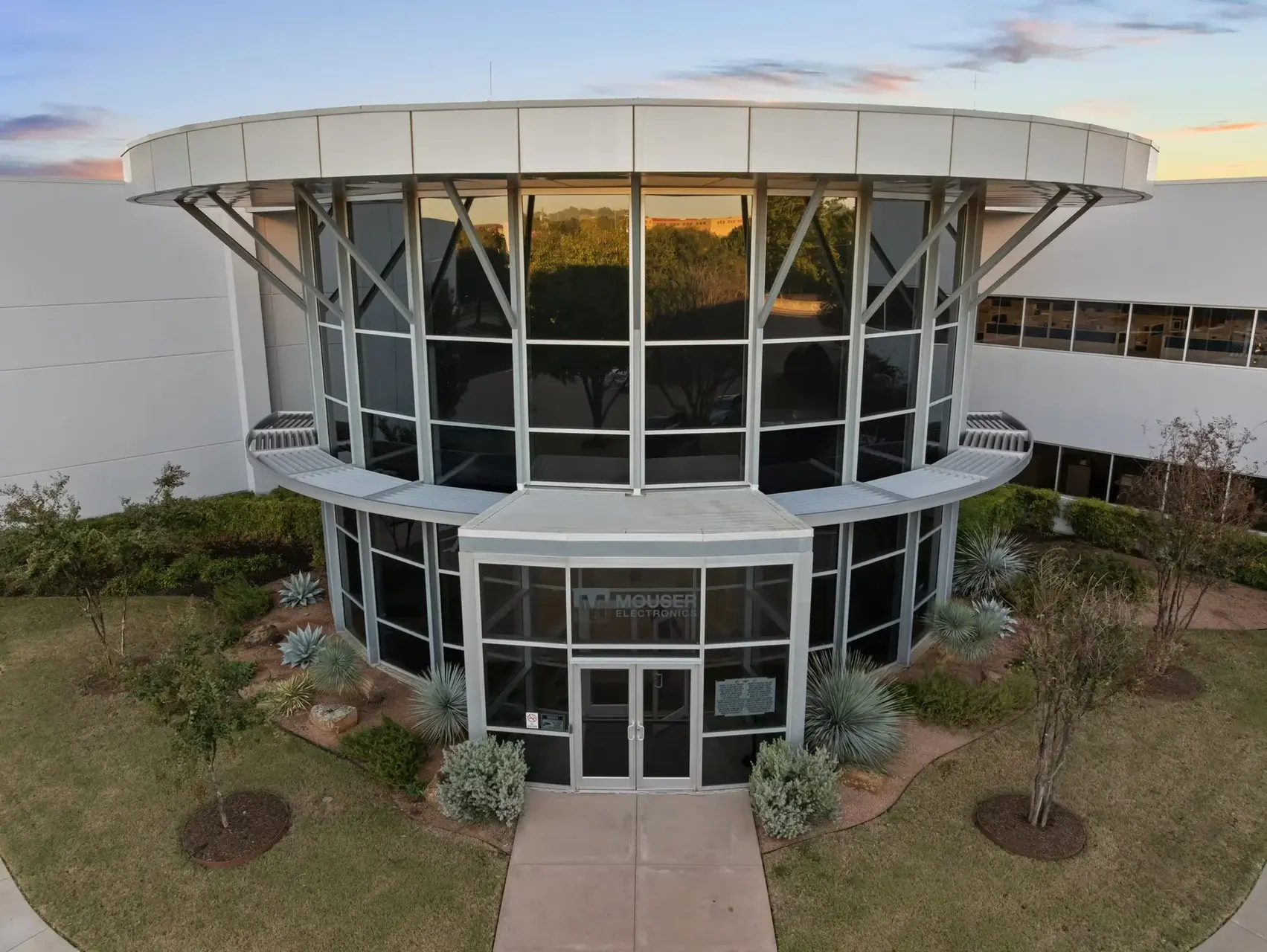 Luxury real estate exterior 1